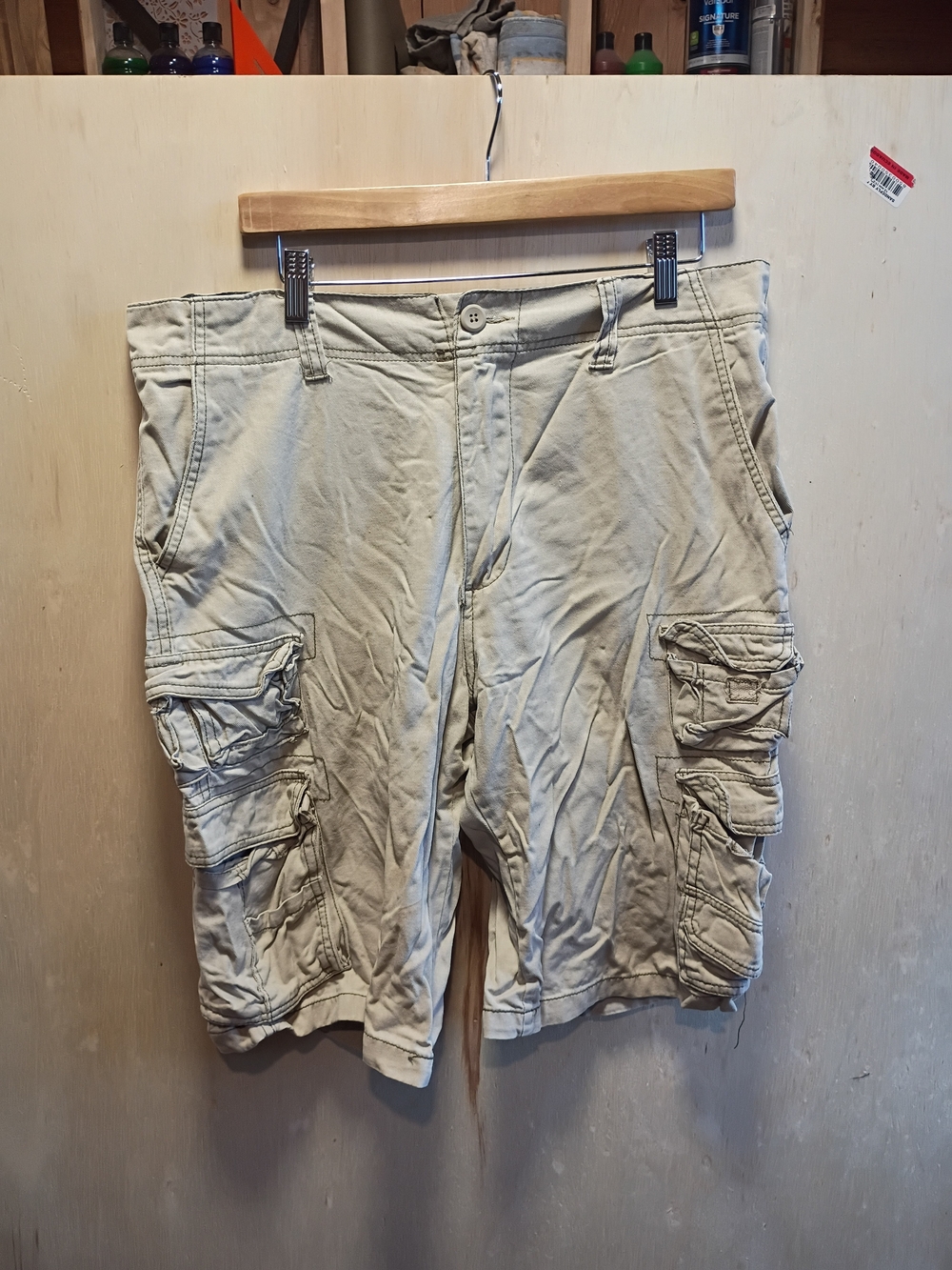 OP Men's Khaki Cargo Shorts with Multi-Pocket Design